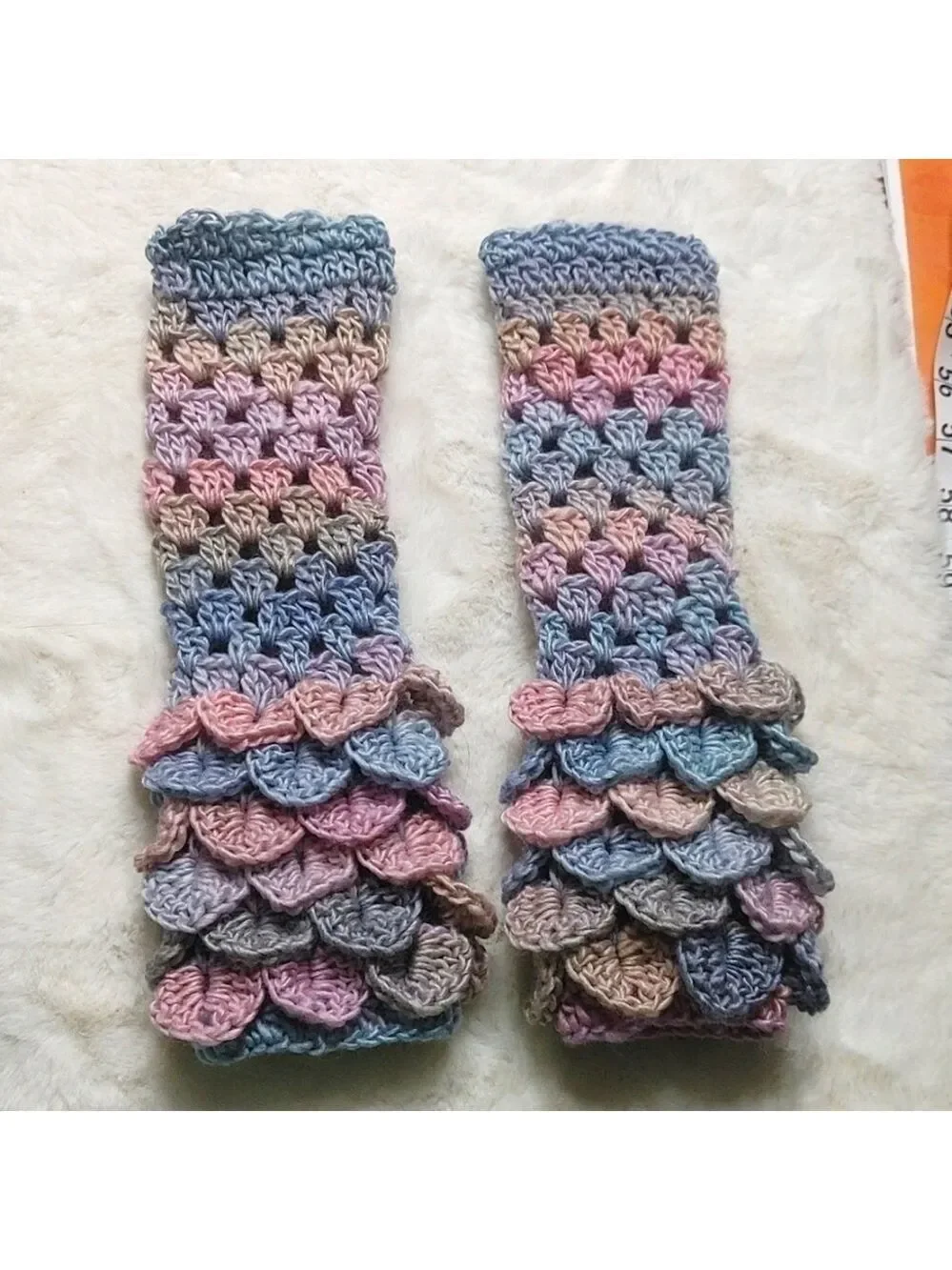 Wool/Viscose Handmade Fingerless Dragonscale Texting Gloves Pastel Rainbow